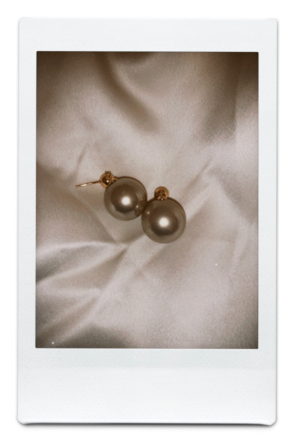 SINGLE PEARL EARRING