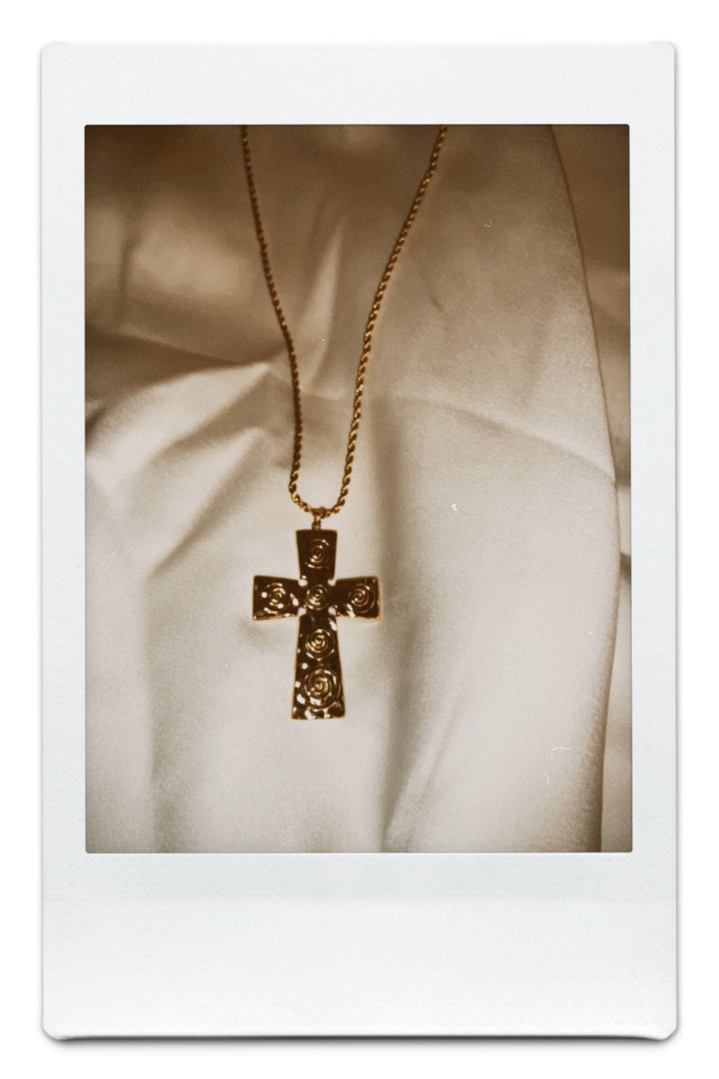 GOLD CROSS NECKLACE